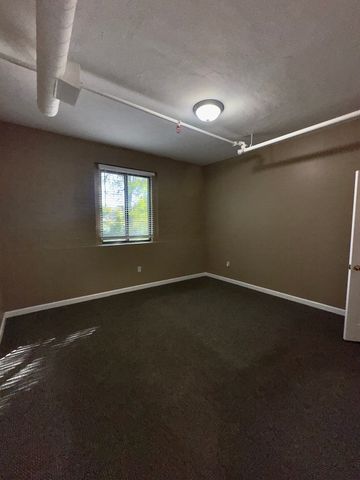 21 Caller St 102, Peabody, MA 01960