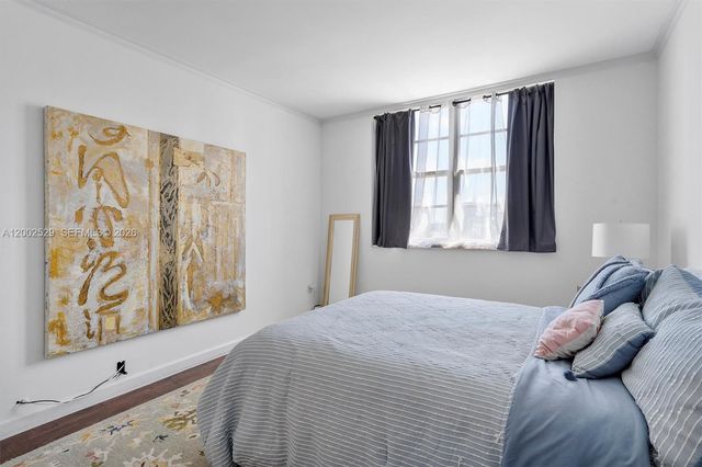 300 Bayview Dr 1503, Sunny Isles Beach, FL 33160