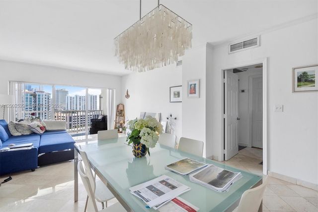 300 Bayview Dr 1503, Sunny Isles Beach, FL 33160