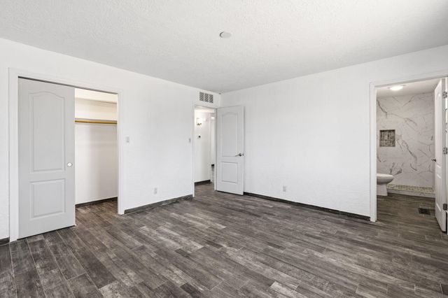 150 Eaton Road SE, Rio Rancho, NM 87124