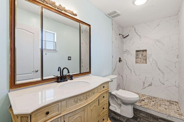 150 Eaton Road SE, Rio Rancho, NM 87124