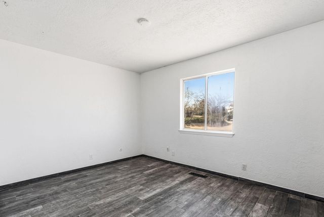 150 Eaton Road SE, Rio Rancho, NM 87124