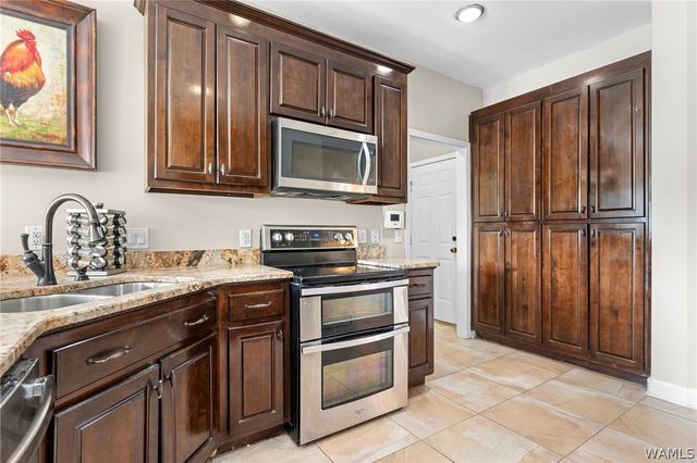 20737 Waters View, Mccalla, AL 35111