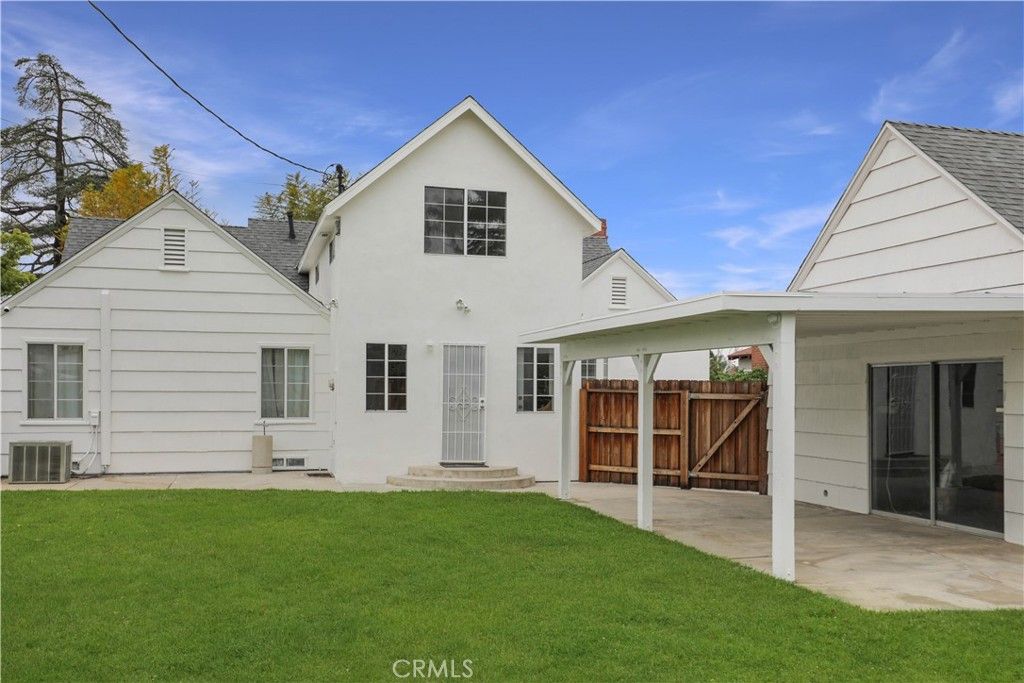 Image 27 of property listing at 6014 Elenor Street, Riverside, CA 92506