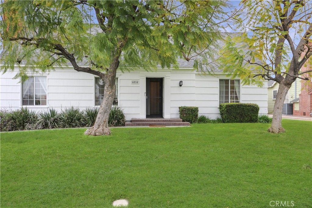 Image 3 of property listing at 6014 Elenor Street, Riverside, CA 92506