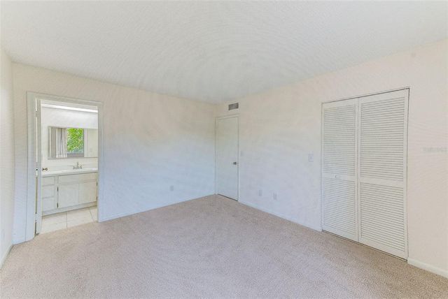 2579 FOREST RUN COURT, Clearwater, FL 33761