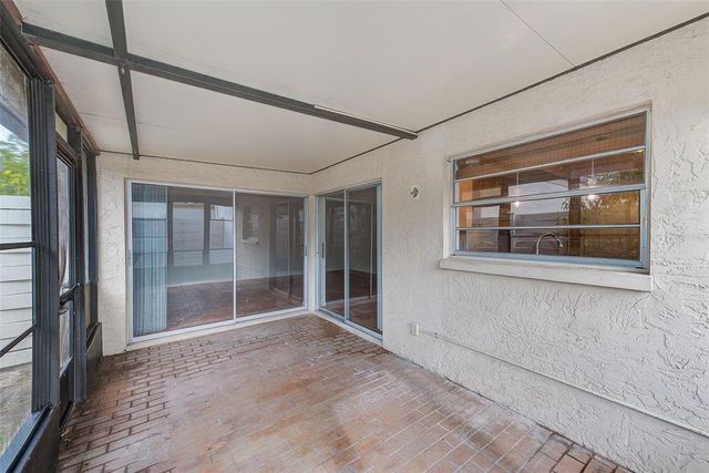 2579 FOREST RUN COURT, Clearwater, FL 33761