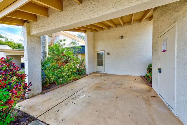 2579 FOREST RUN COURT, Clearwater, FL 33761