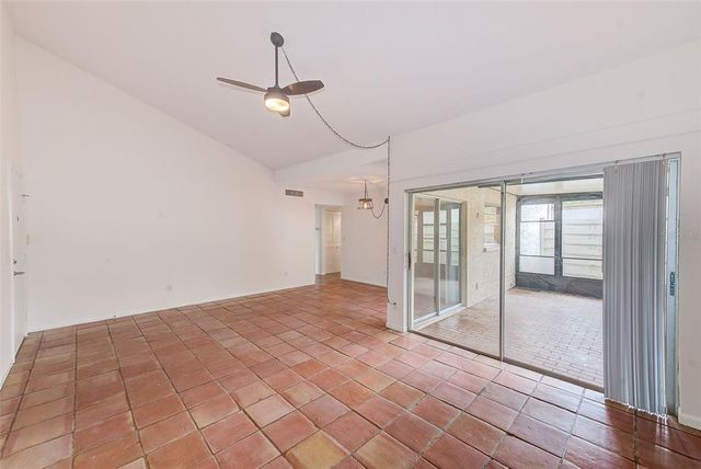 2579 FOREST RUN COURT, Clearwater, FL 33761