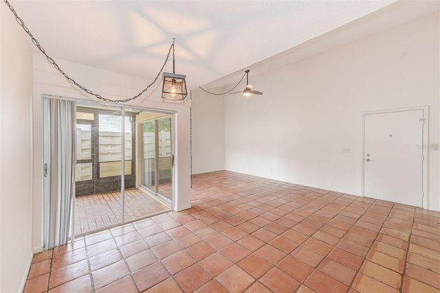 2579 FOREST RUN COURT, Clearwater, FL 33761