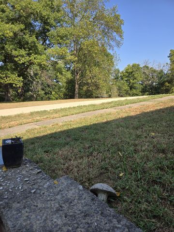 4104 Cecil Ct, Nashville, TN 37207