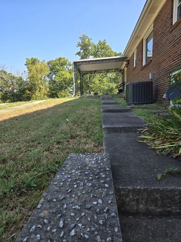 4104 Cecil Ct, Nashville, TN 37207