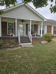 4104 Cecil Ct, Nashville, TN 37207