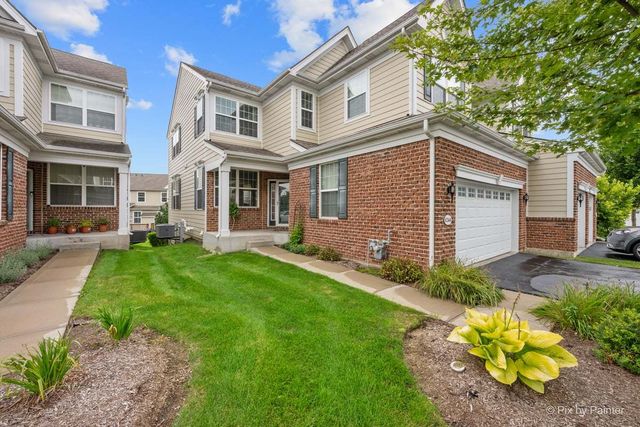 1244 Falcon Ridge Drive, Elgin, IL 60124