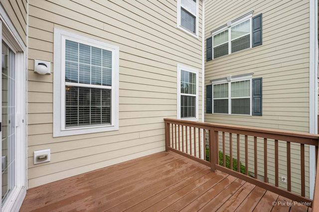 1244 Falcon Ridge Drive, Elgin, IL 60124