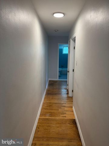 136 N SYLVANIA AVE, Jenkintown, PA 19046