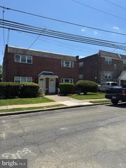 136 N SYLVANIA AVE, Jenkintown, PA 19046