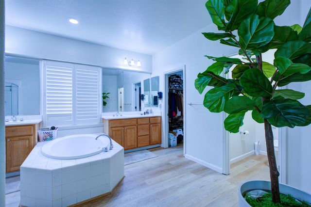 4208 Blake Dr, Modesto, CA 95356