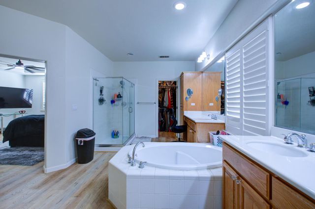 4208 Blake Dr, Modesto, CA 95356
