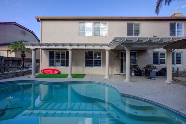 4208 Blake Dr, Modesto, CA 95356