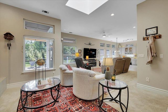 13750 Strawberry Cir, Penn Valley, CA 95946