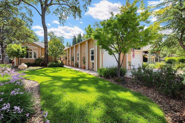 13750 Strawberry Cir, Penn Valley, CA 95946