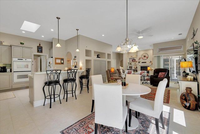 13750 Strawberry Cir, Penn Valley, CA 95946