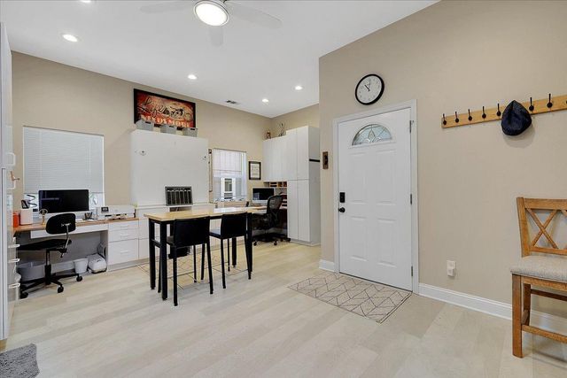 13750 Strawberry Cir, Penn Valley, CA 95946