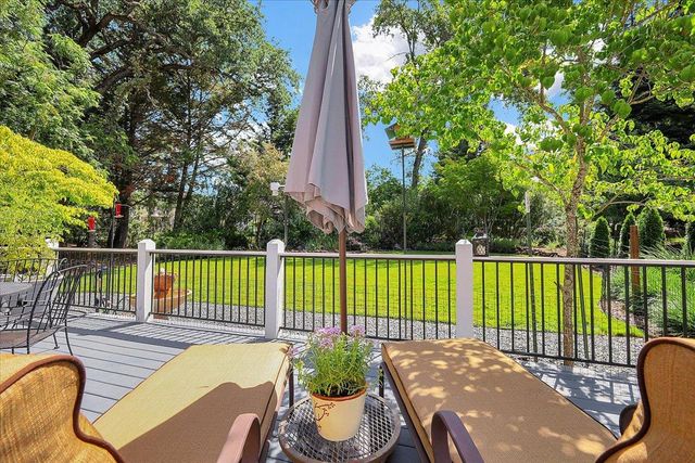 13750 Strawberry Cir, Penn Valley, CA 95946