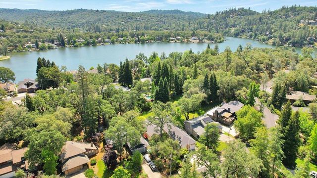 13750 Strawberry Cir, Penn Valley, CA 95946