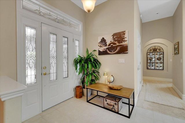 13750 Strawberry Cir, Penn Valley, CA 95946
