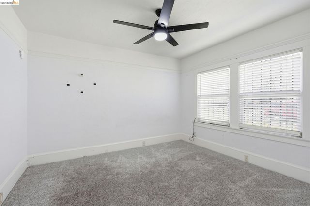 861 70Th Ave, Oakland, CA 94621