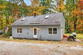 379 Tirrell Hill Road, Goffstown, NH 03045