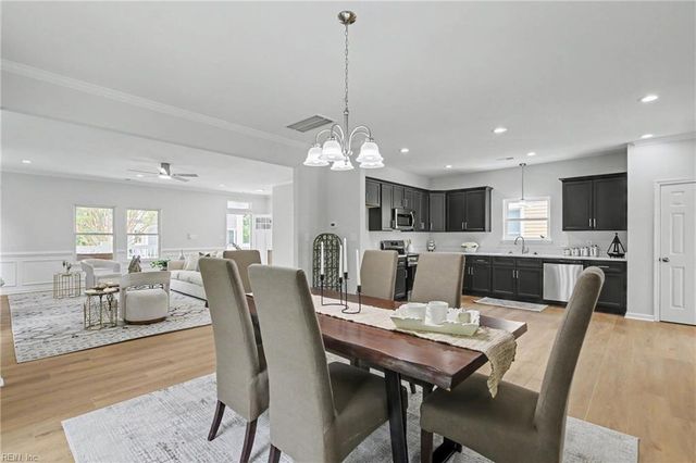 67 Elm AVE, Portsmouth, VA 23704