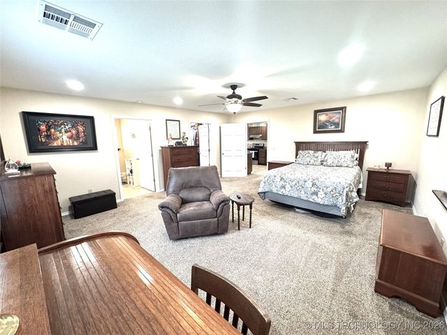 419124 E 1144 Road, Checotah, OK 74426