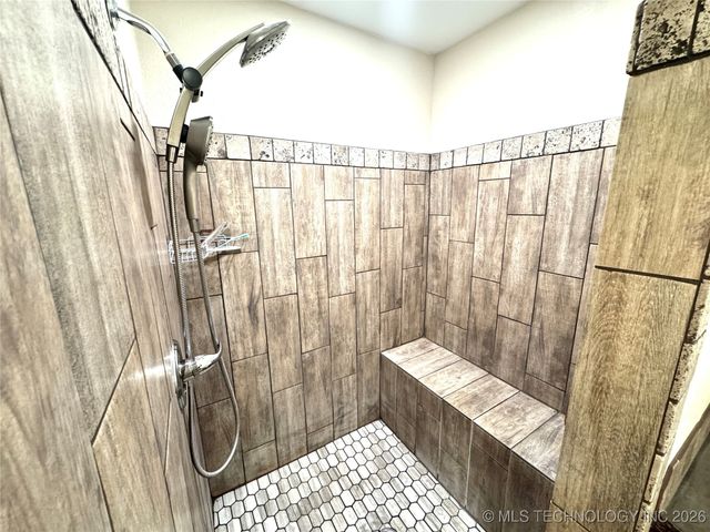 419124 E 1144 Road, Checotah, OK 74426