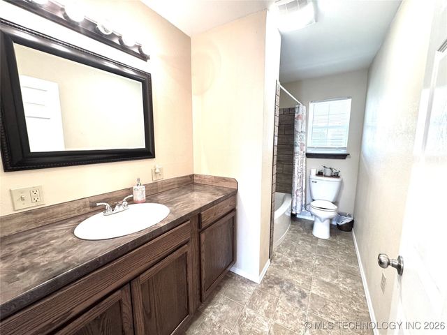 419124 E 1144 Road, Checotah, OK 74426