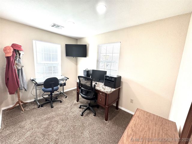 419124 E 1144 Road, Checotah, OK 74426