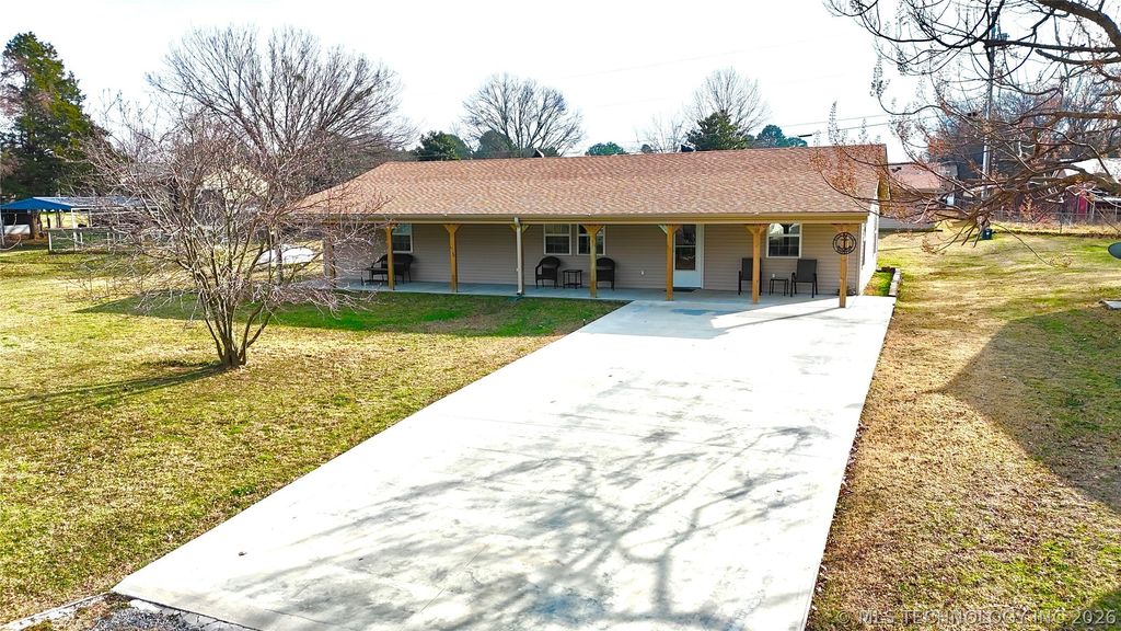 419124 E 1144 Road, Checotah, OK 74426