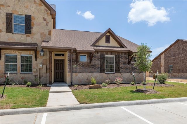 4063 Gunner Trail, College Station, TX 77845