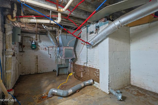 1267 Nebraska Avenue, Toledo, OH 43607