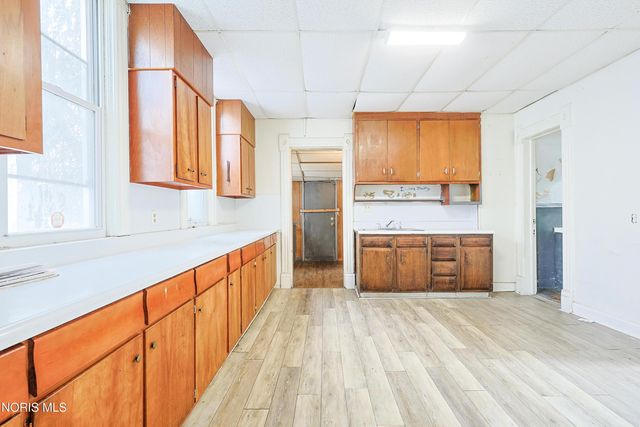 1267 Nebraska Avenue, Toledo, OH 43607