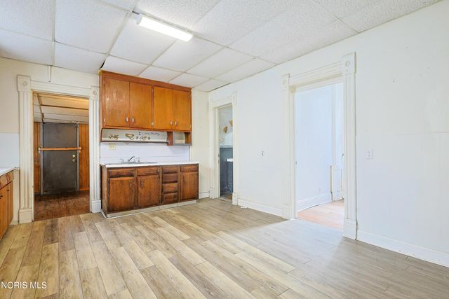 1267 Nebraska Avenue, Toledo, OH 43607