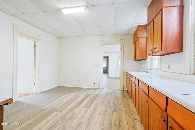 1267 Nebraska Avenue, Toledo, OH 43607