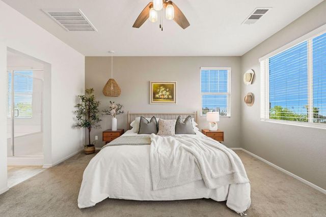 1175 Via Lucero, Oceanside, CA 92056