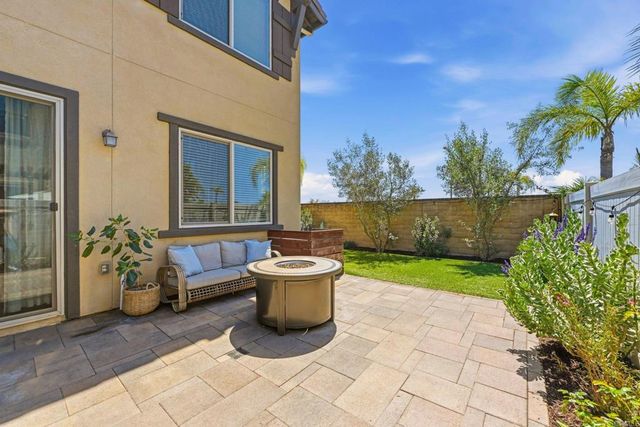 1175 Via Lucero, Oceanside, CA 92056