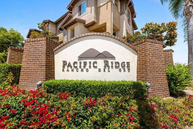 1175 Via Lucero, Oceanside, CA 92056