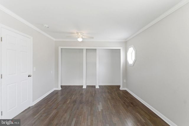 1505 LOOP RD, Gerrardstown, WV 25420