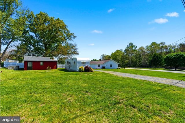 1505 LOOP RD, Gerrardstown, WV 25420