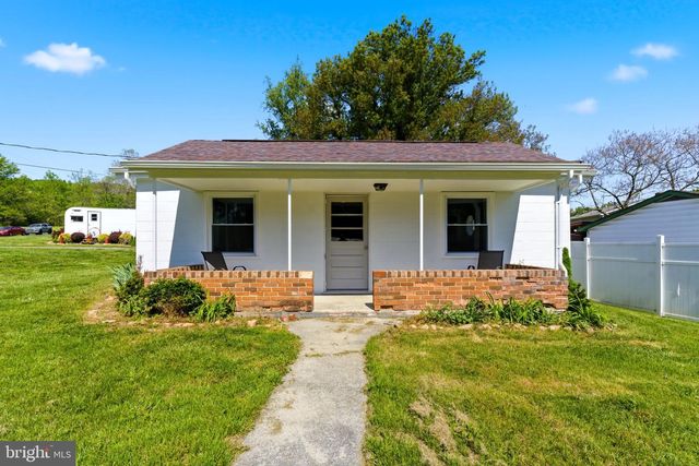 1505 LOOP RD, Gerrardstown, WV 25420